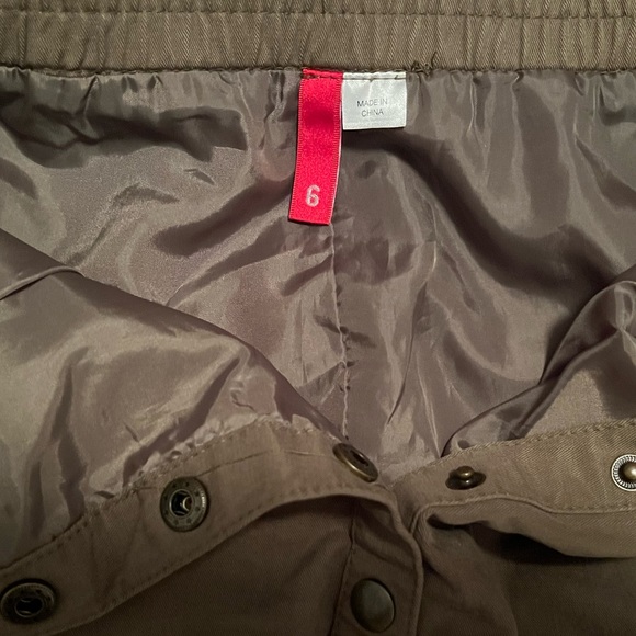 H&M Olive Green Mini Skirt with Brass Snaps - Picture 3 of 3